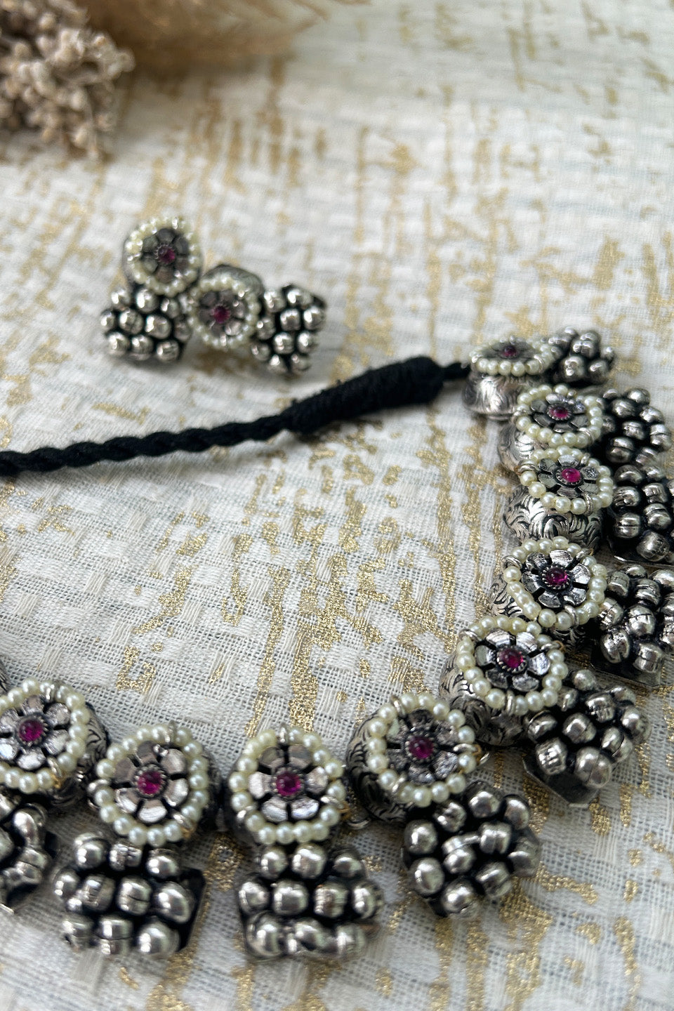 The Rani Silver Necklace with Earrings (Silver Plated)
