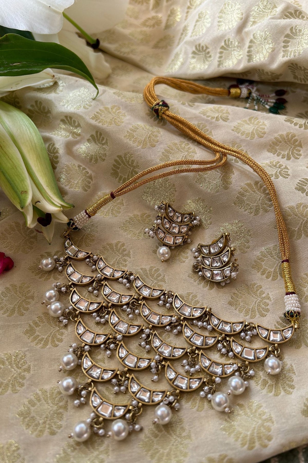 Silver Chaand Necklace with Earrings Set