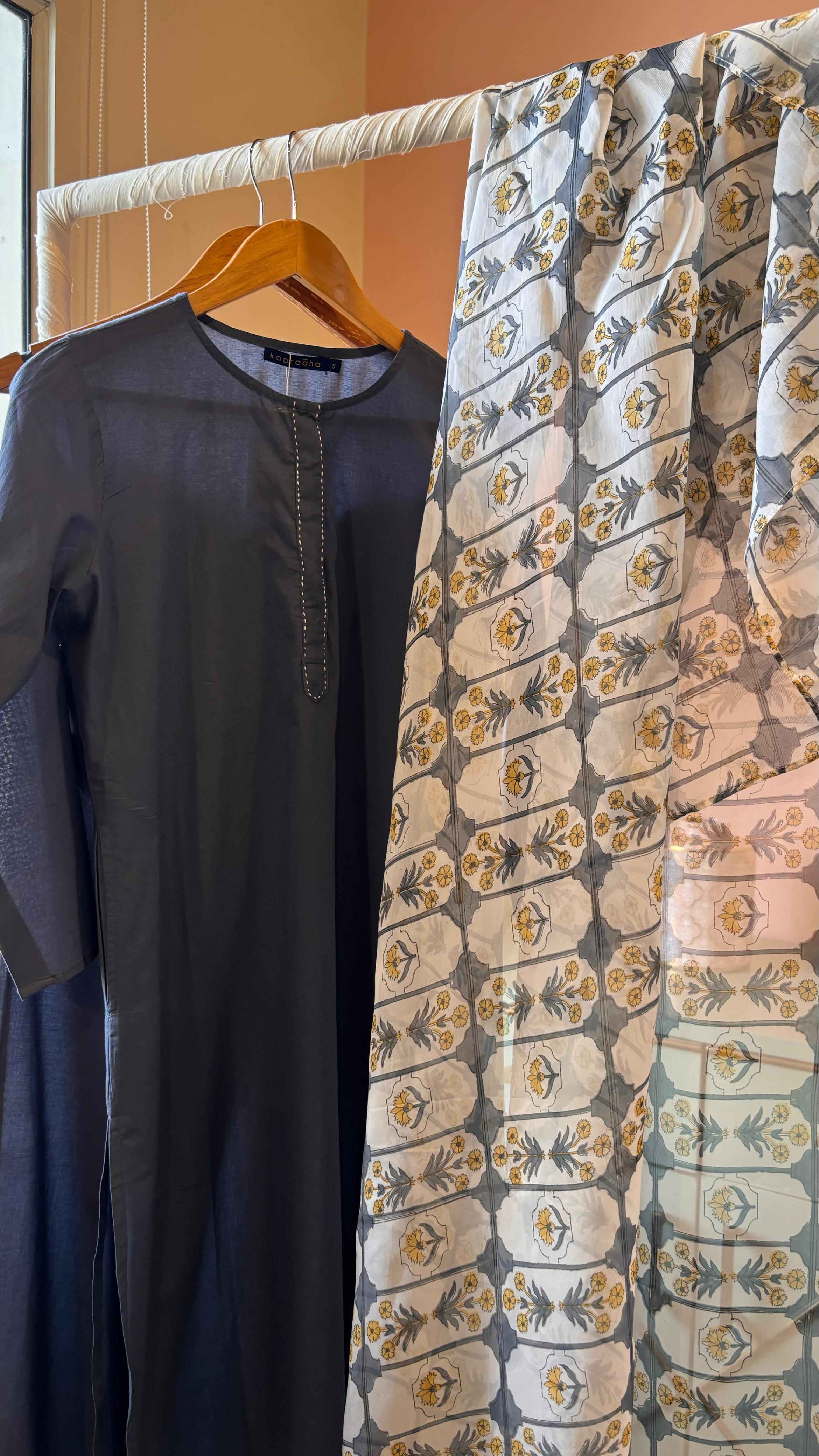 Navy Cotton Suit Set With Organza Printed Dupatta (Set Of Three)