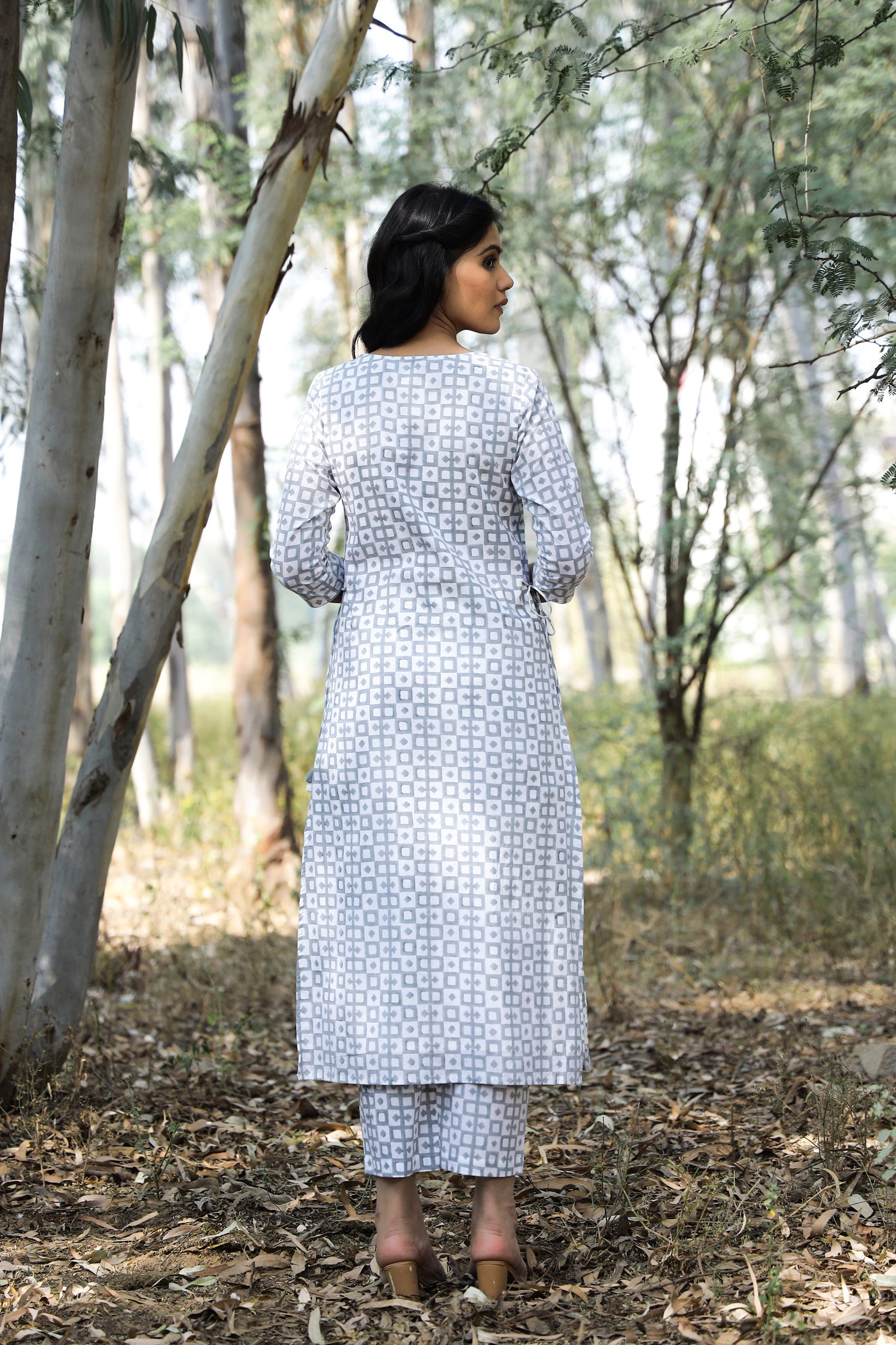 Grey Checks Cotton Tunic Set (Set of Three )