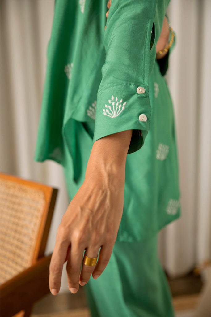 Green Embroidered Co-ord Set (Set of Two)