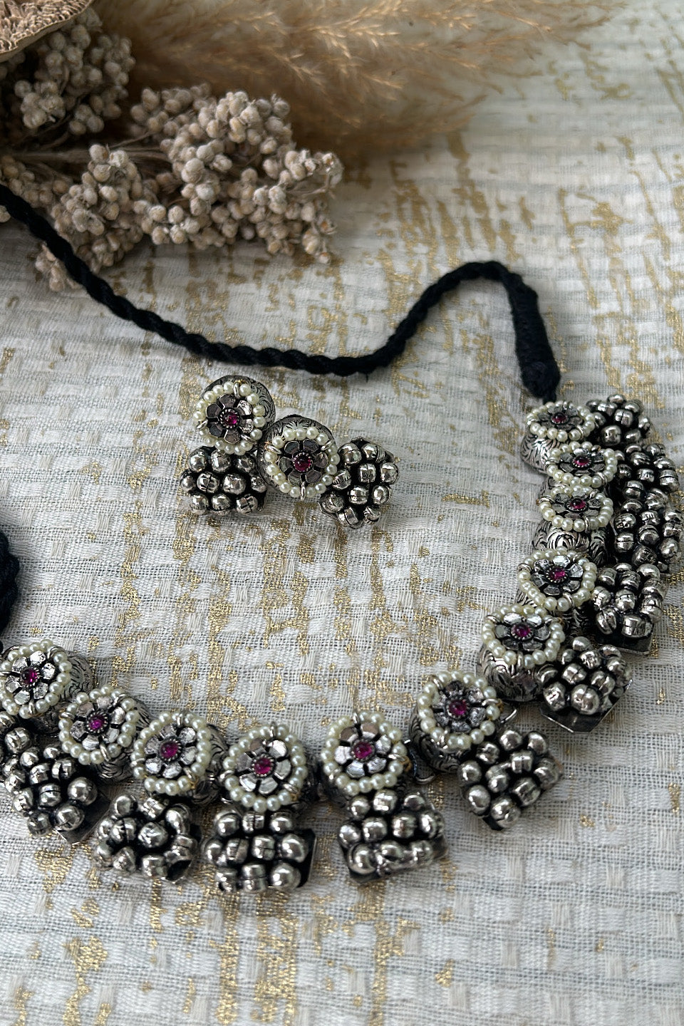 The Rani Silver Necklace with Earrings (Silver Plated)