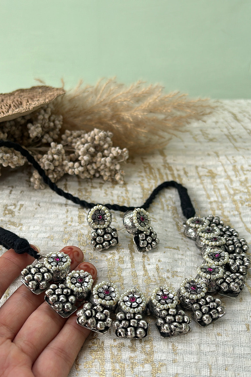 The Rani Silver Necklace with Earrings (Silver Plated)