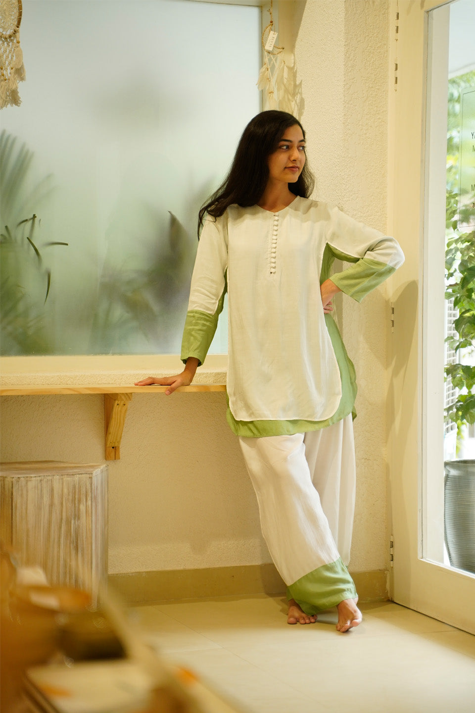 Ivory and Green Muslin Kurta Set