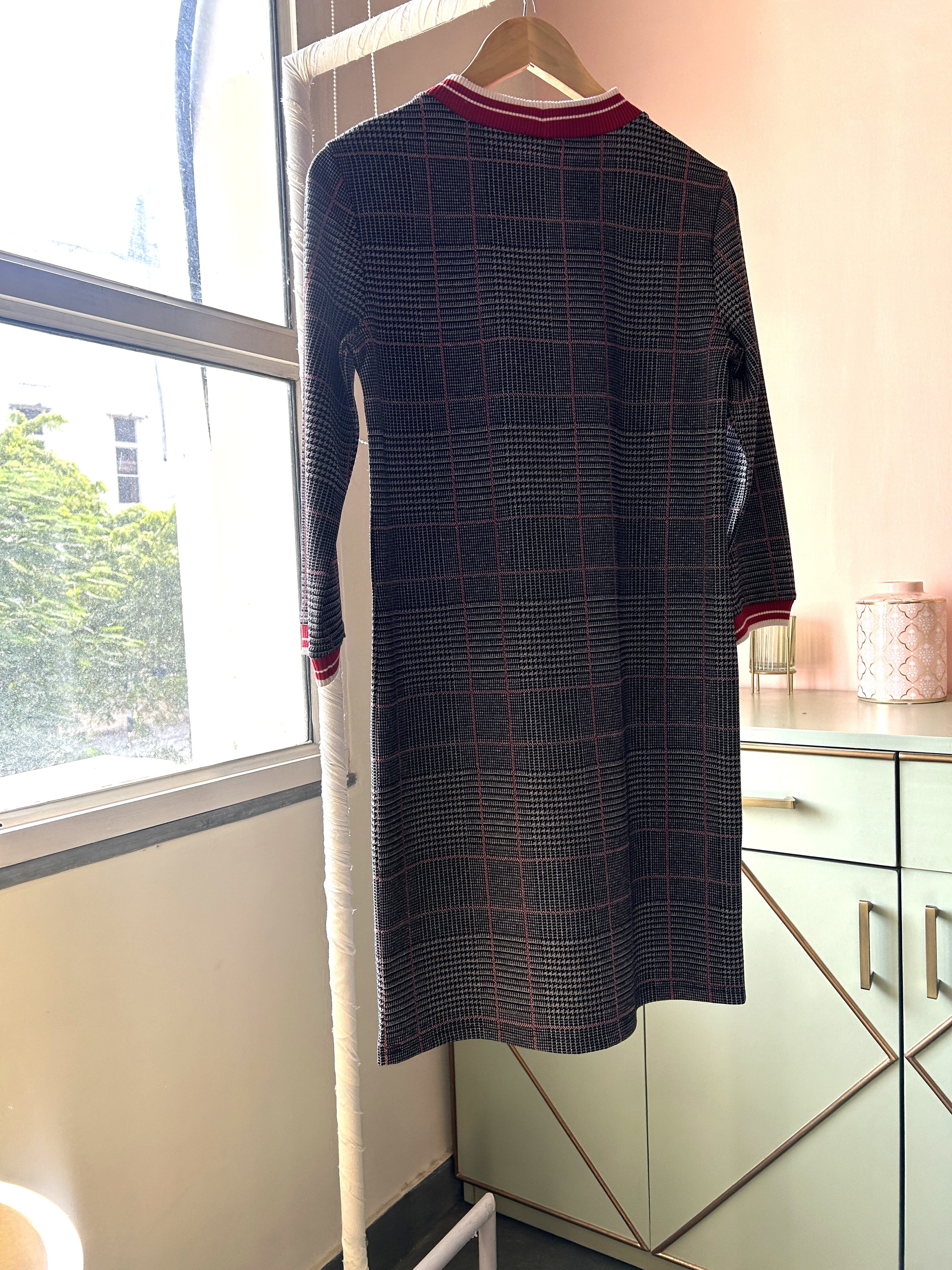 Checked Knited Short Dress (PL-139)