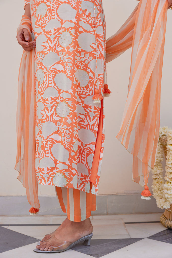 Orange Floral Kurta Set (Set of Three)