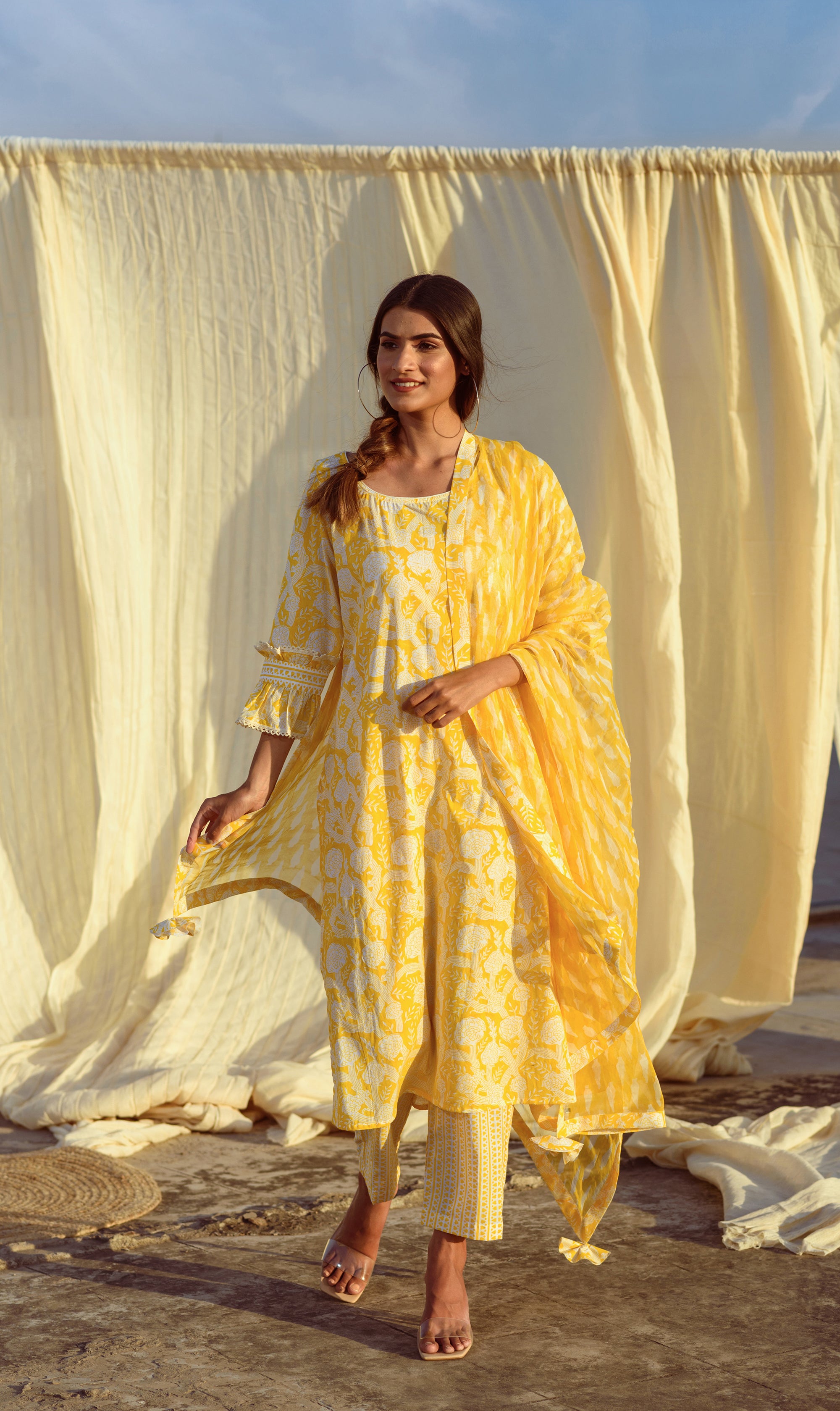 YELLOW BLOCK PRINTED TUNIC SET - Kapraaha